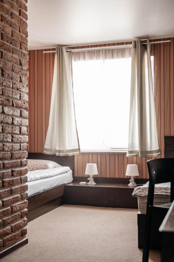 Mini-Hotel La Menska Minsk Exterior foto
