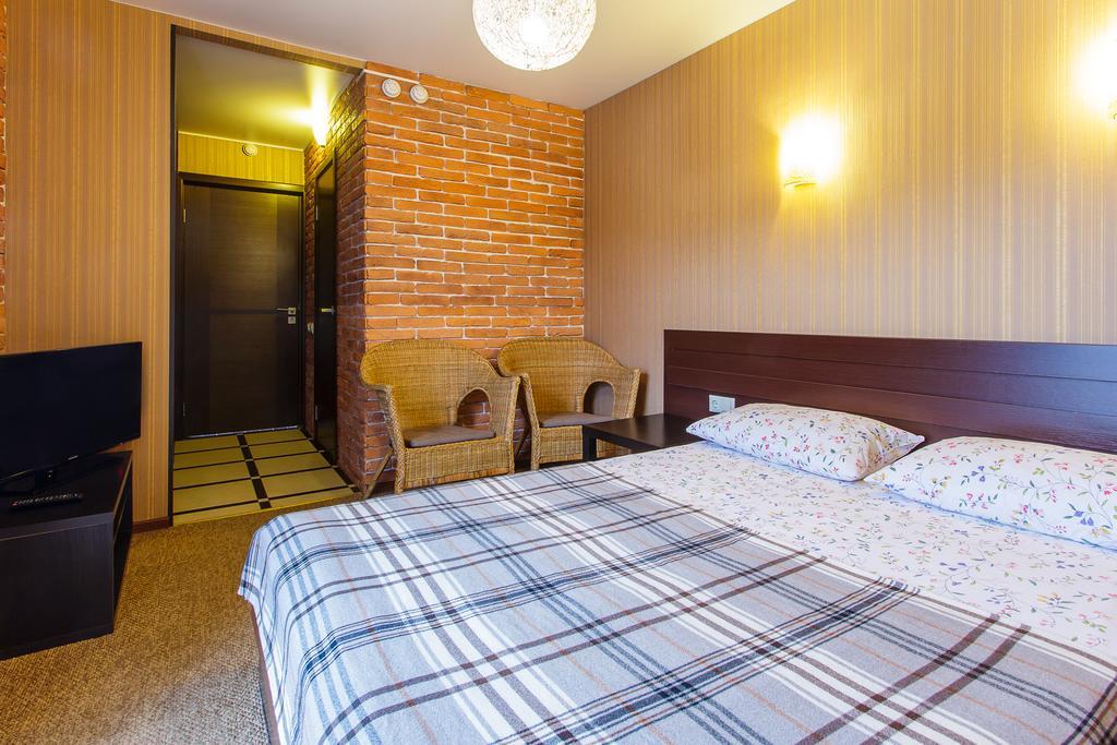 Mini-Hotel La Menska Minsk Zimmer foto